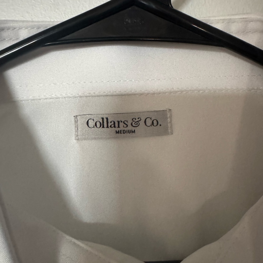Collars & Co. White Men's Polo Shirt